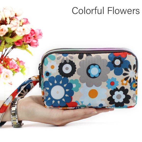 Colorful Floral Wristlet Clutch - Picture 1 of 6